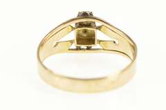 14K Yellow Gold Victorian Garnet Etched Floral Accent Setting Ring