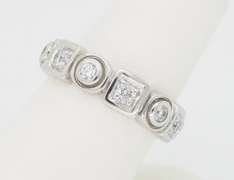 18k Geometric Diamond Ring