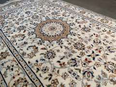 SILK & WOOL PERSIAN NAIN RUNNER 10'