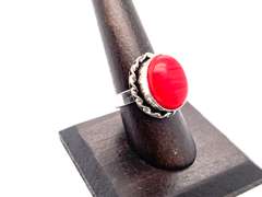 Ovular Red Coral in Tibetan Silver Rope Ring