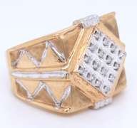 MENS 14K GOLD DIAMOND RING