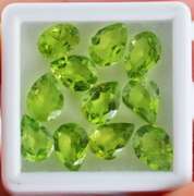 Glittering 11 piece Peridot set weighing 10.10cts