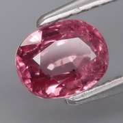 Rare high end 1.07ct rose pink Malaya Garnet