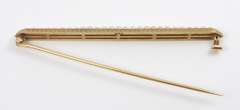 Fashionable Vintage Pearl Bar Brooch