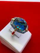 14K GOLD AND GEMSTONE RING