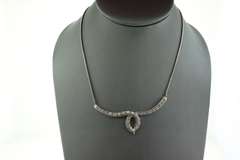 Enchanting Diamond Loop 18k White Gold Lady's Necklace