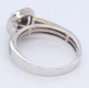 LADIES 14KT WHITE GOLD DIAMOND RING.