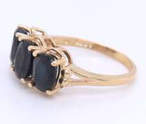 Gorgeous Yellow Gold Garnet Cocktail Ring