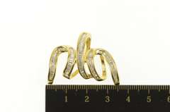 14K Yellow Gold 1.50 Ctw Baguette Diamond Loop Curvy Pendant