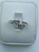LADIES 14K WHITE GOLD AND DIAMOND HEART RING