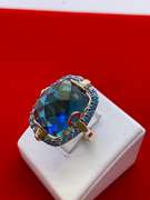 14K GOLD AND GEMSTONE RING