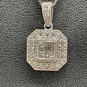 14K WHITE GOLD CHAIN WITH DIAMOND PENDANT