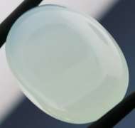 Glowing 26.33ct untreated Chalcedony cabochon