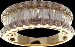 Luxurious 18kt Solid Yellow Gold Diamond Band