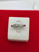 LADIES PLATINUM AND DIAMOND RING