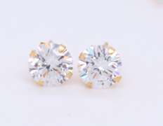 Sparkling Set of 14kt YG Round CZ Stud Earrings