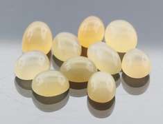 Sublime 33.33ct untreated Moonstone cabochon set
