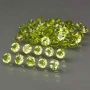 Sparkling 5.38ct untreated apple green Peridot set