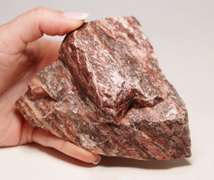 Highly figurative 3,485ct dolomite Jasper with Quartz