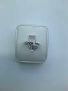 LADIES 14K WHITE GOLD AND DIAMOND HEART RING