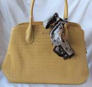 An Eye-catching Designer Bag By David Jones-Paris