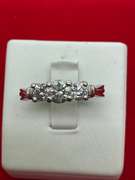 LADIES PLATINUM AND DIAMOND RING