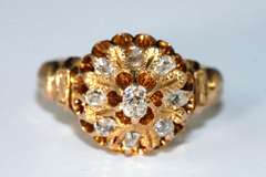 Exquisite 14k Gold & Diamond Ring