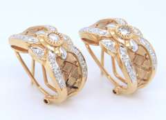LADIES 14K GOLD AND DIAMOND LOOP EARRINGS