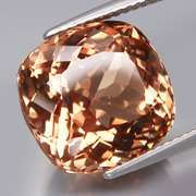 Sparkling 13.29ct champagne Topaz