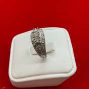 LADIES 14K WHITE GOLD DIAMOND RING