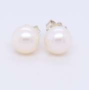 Tiffany & Co Ziegfeld 7.5mm Pearl Cultured Pearl Earrings