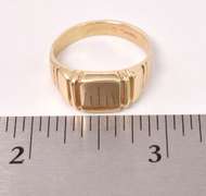 Incredible Signet Ring in 14K Yellow Gold
