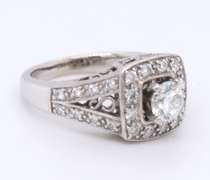 LADIES 14K WHITE GOLD DIAMOND ENGAGEMENT RING