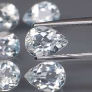 Glittering 7.75ct UNHEATED whisper blue Topaz set