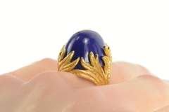 18K Yellow Gold Ornate Lapis Lazuli 1960's Leaf Floral Cocktail Ring