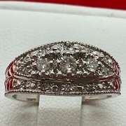 LADIES 14K WHITE GOLD DIAMOND RING
