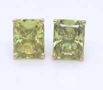 Green Glass Stud Earrings