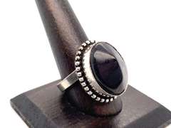 👻Haunting! 👻Oval Black Onyx Tibetan Silver Beaded Design Ring