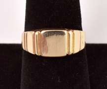 Incredible Signet Ring in 14K Yellow Gold