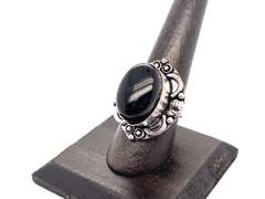 👻Spooktacular!👻Oval Black Onyx Tibetan Silver Floral Energy Design Ring