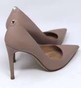 Valentino Garavani Pumps