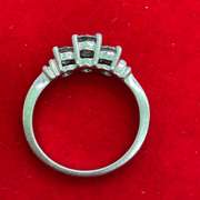 LADIES PLATINUM AND DIAMOND RING