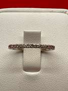 LADIES 14K WHITE OGLD DIAMOND BAND