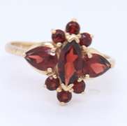 Gorgeous Yellow Gold Garnet Ring