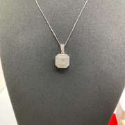 14K WHITE GOLD CHAIN WITH DIAMOND PENDANT