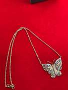 14K TRI COLOR GOLD NECKLACE WITH CENTER PIECE