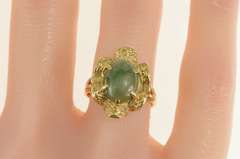 14K Yellow Gold Retro Nephrite Cabochon Textured Wavy Cocktail Ring