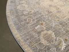 Vintage Reproduction Round Rug 8'