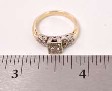 Beautiful Vintage Style Diamond Ring in Yellow Gold