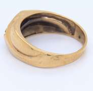 MEN'S GOLD & DIAMOND RING